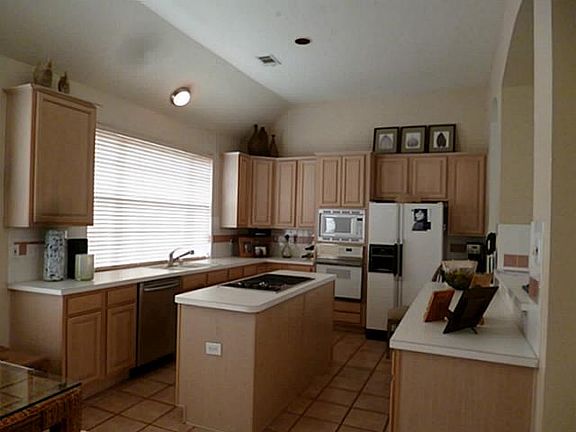 2nd image of 7912 Constitution Dr