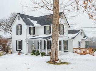 8003 NW Beaver Dr, Johnston, IA 50131