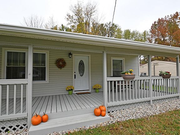2nd image of 5685 Greimann Ln