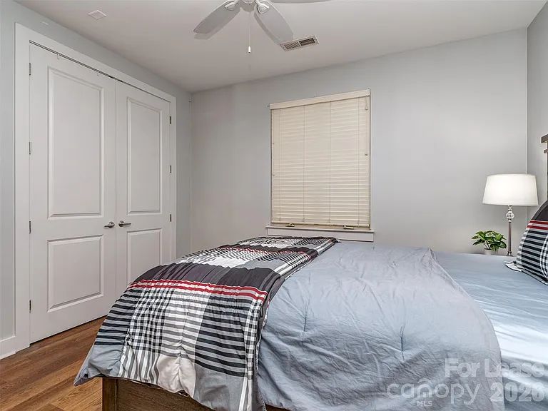 1101 W 1st St #211 — Photo 16
