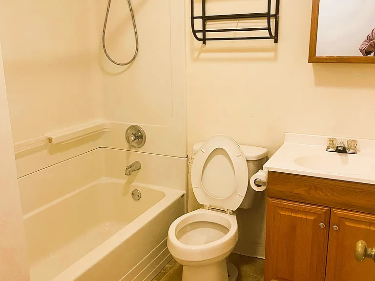 Full Bath