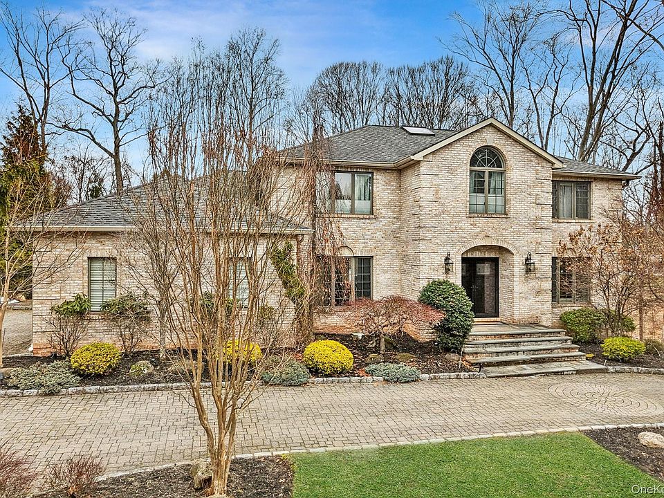 1st image of 14 Pepperidge Drive