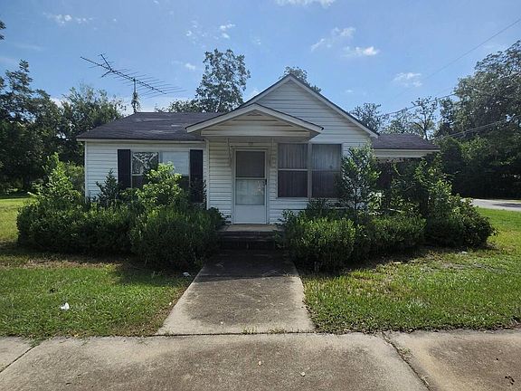 3rd image of 87 Newton St