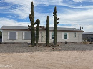 23060 E Bear Cave Trl, Florence, AZ 85132