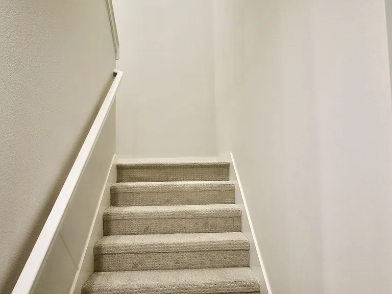 510 Cosmos St — Photo 17