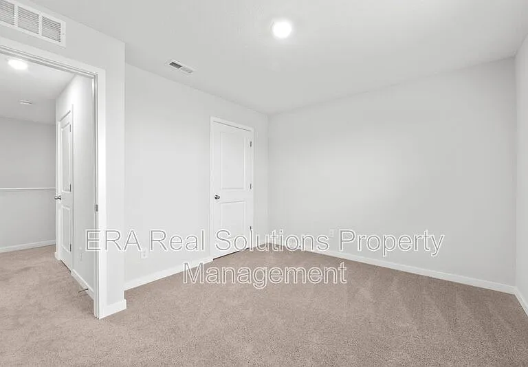6294 Marinelli Dr S — Photo 24
