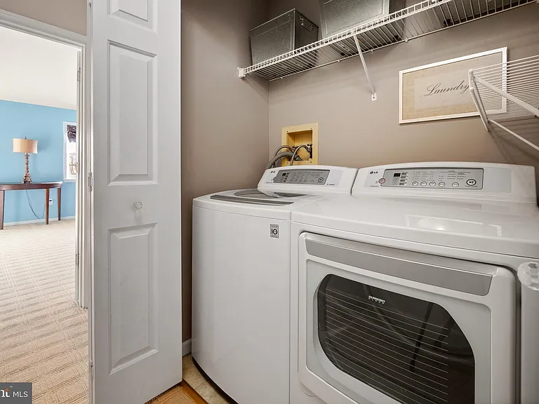 4079 Waterford Dr — Photo 19