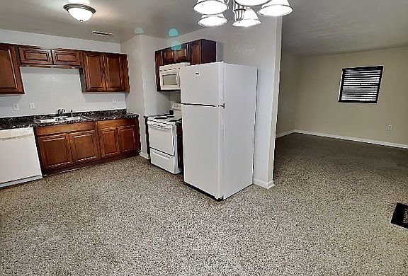 4th image of 4369 Royal Ivey Gardens Ct