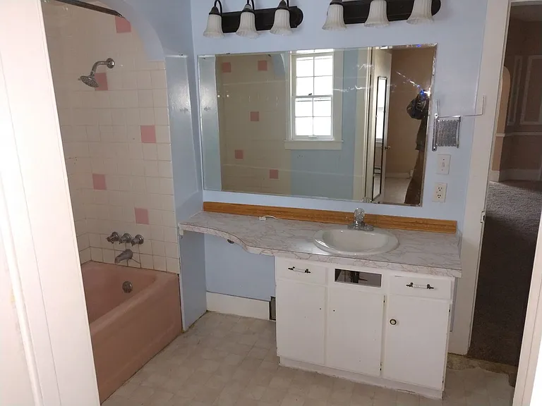 15022-15024 Lima Rd — Photo 11