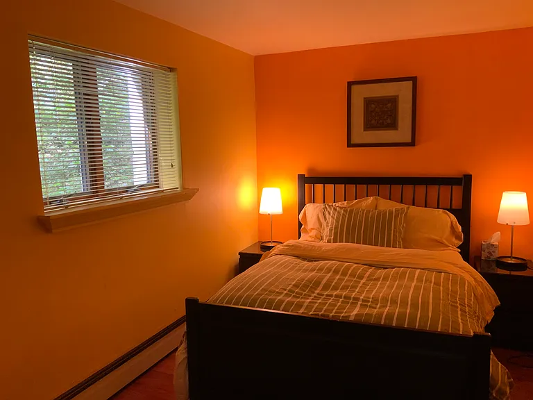 Guest bedroom, ground floor