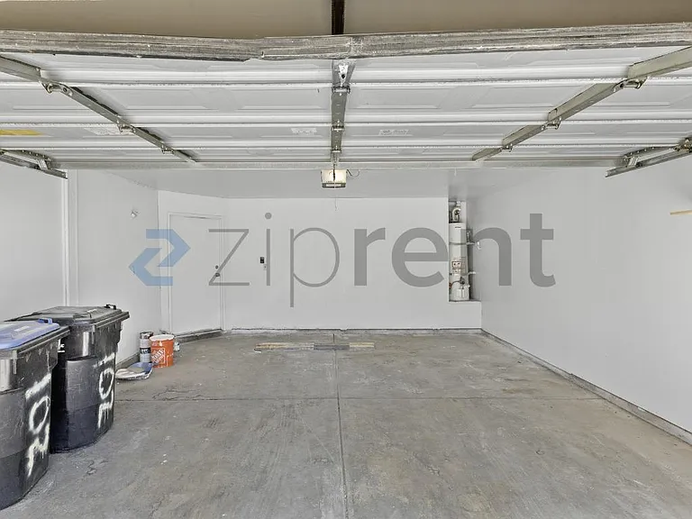 2500 Sierra Bello Ave #120 — Photo 5