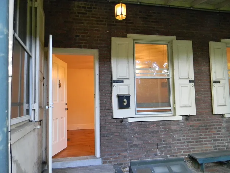 311 N High St — Photo 65