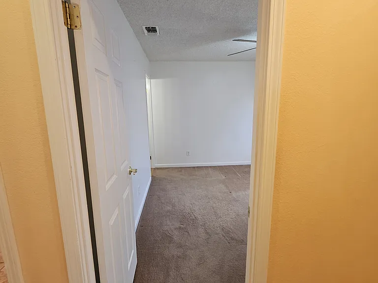 547 San Gabriel Ct — Photo 29