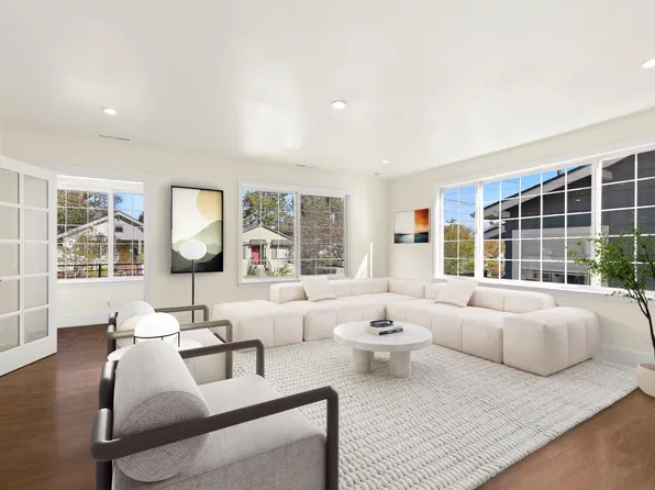 (undisclosed Address), Seattle, WA 98106