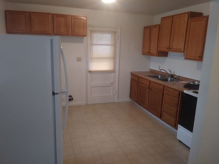 835 Avenue B, Billings, MT 59102 Zillow