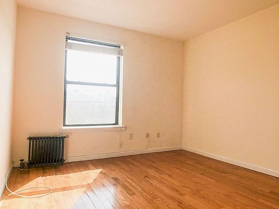3rd image of 4111 28th Ave