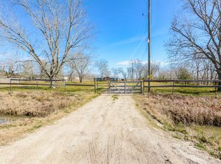 86 County Road 621, Dayton, TX 77535