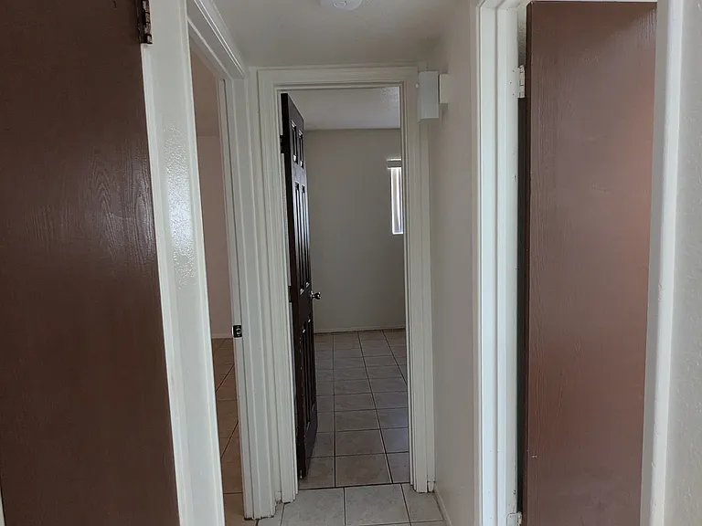 1477 E 27th Ave #1 — Photo 13