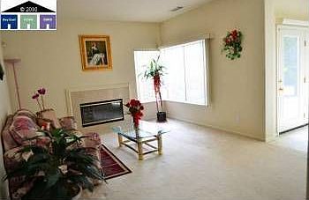 5th image of 30549 Meridien Cir