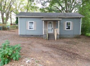 1037 Mable St SW, Mableton, GA 30126