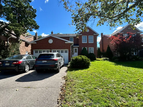 37 Garnish Grn, Markham, ON L3P 4P4