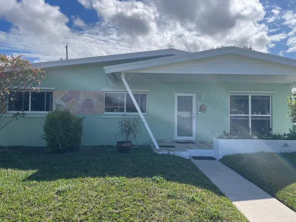 11910 SW 187th Ter, Miami, FL 33177
