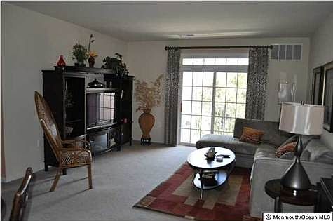 3rd image of 334 Sophee Ln