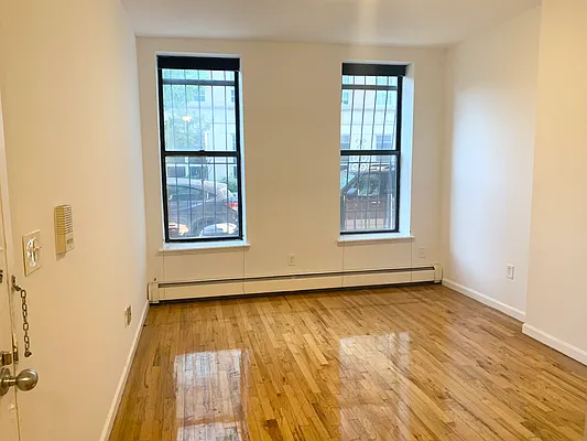 Rented by Corcoran | media 13