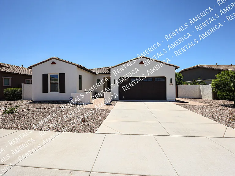 3325 E Coconino Dr — Photo 3