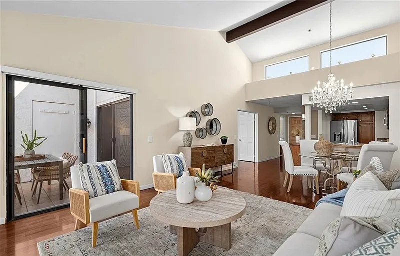 1 bed, 1.0 bath, 975 sqft, $3,750 — Photo 2