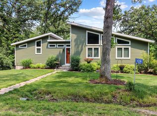 N3296 Uranus Rd, Lake Geneva, WI 53147