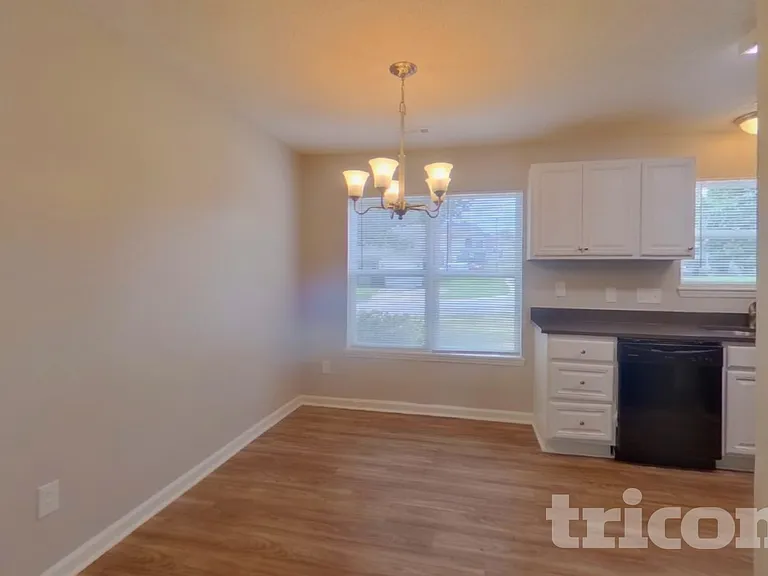 1701 Gordon Walters Dr — Photo 5
