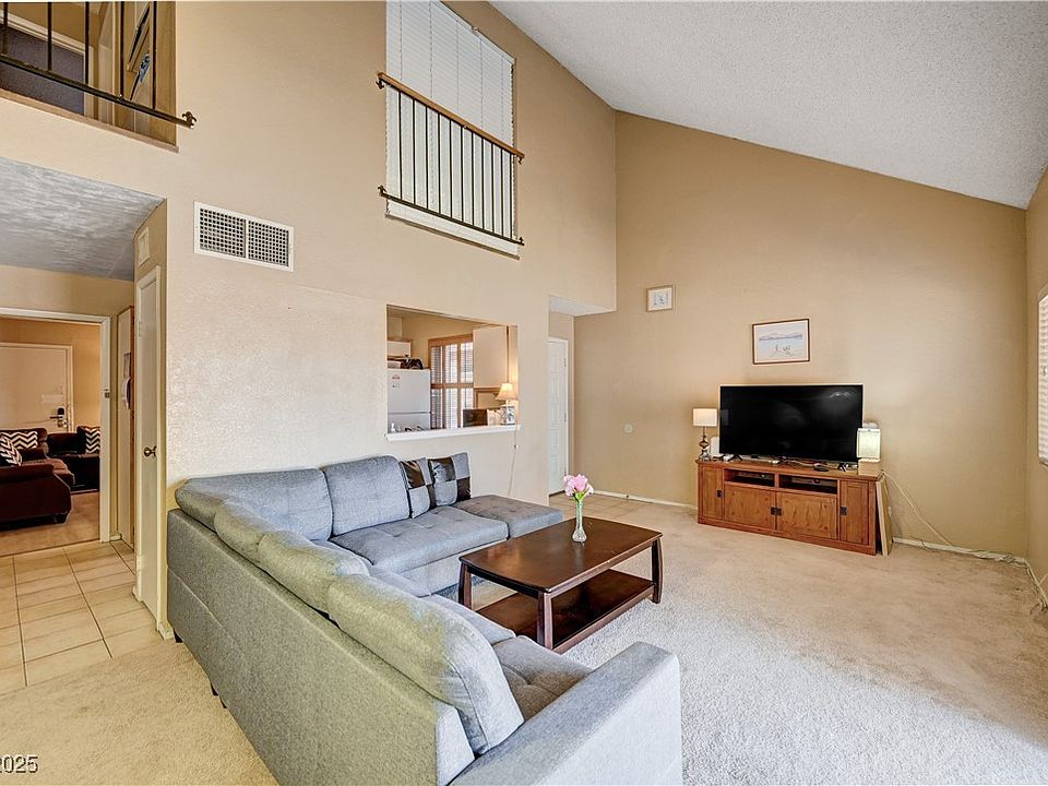 1st image of 3926 Tatiana St