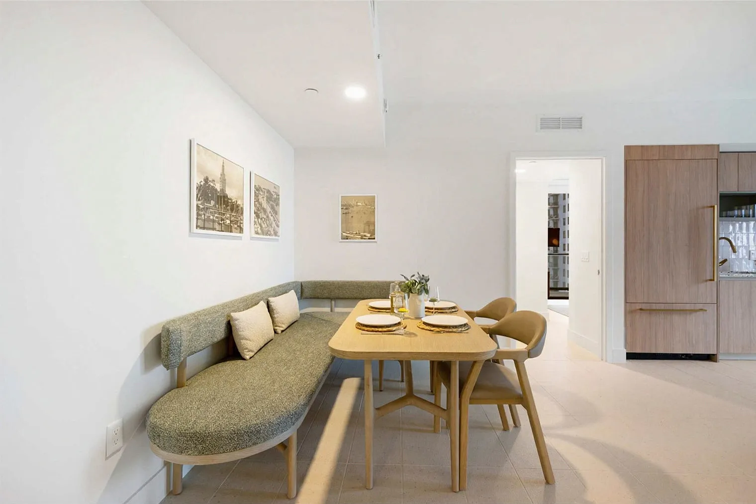 2 bed, 2.0 bath, 1065 sqft, $5,442 — Photo 4