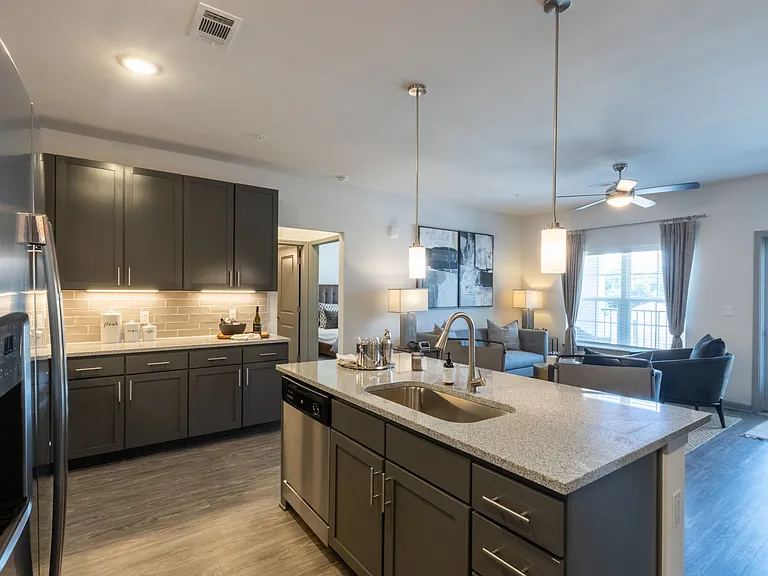 Amberleigh South — Photo 14