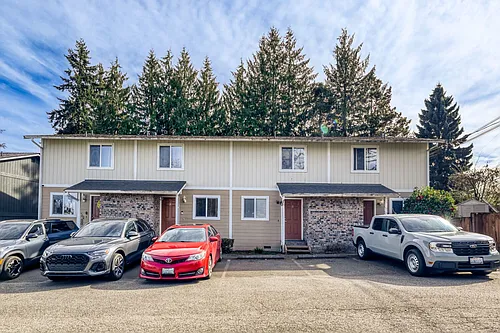 14131 Admiralty Way #B Photo 1