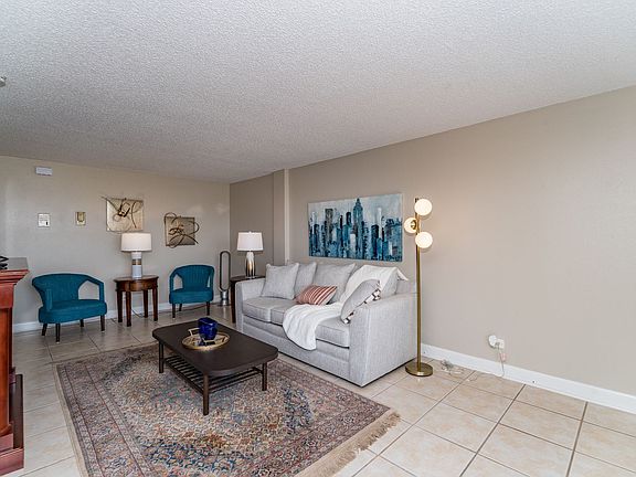 5th image of 7039 San Pedro Ave APT 912