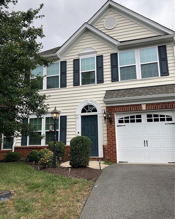 1st image of 10323 Colony Dr