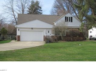 25229 Chardon Rd, Richmond Heights, OH 44143