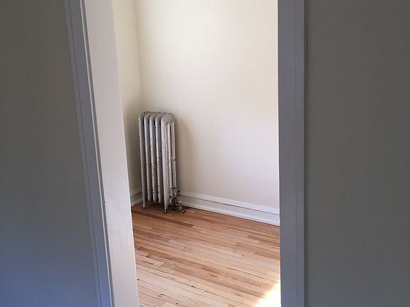 4th image of 203 16th St S APT 205