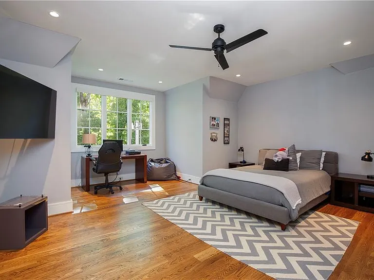 840 Kenry Ct — Photo 50