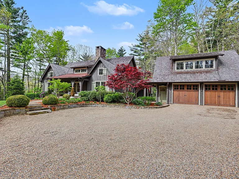545 Cross Creek Trl — Photo 82