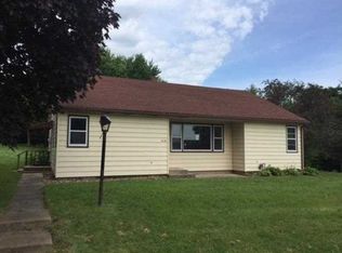 514 2nd St S, Coggon, IA 52218