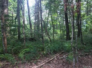 42 Divide Dr, Cashiers, NC 28717