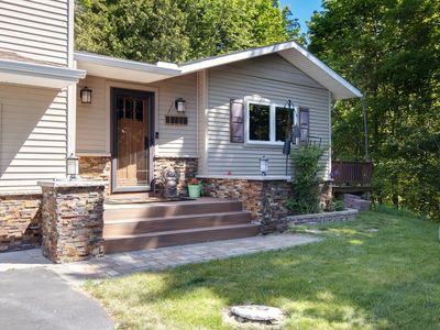 11446 Barnes Rd, Kewadin, MI, 49648