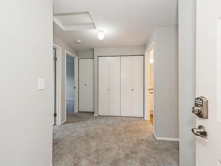 ReNew Waterview — Photo 33