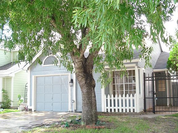 2nd image of 18603 N Lyford Dr