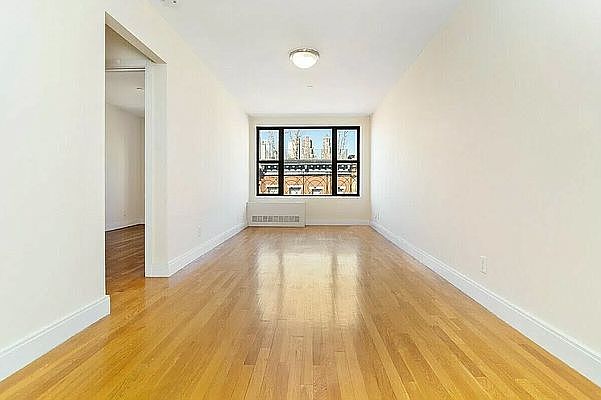 1st image of 410 W 48th St APT 21