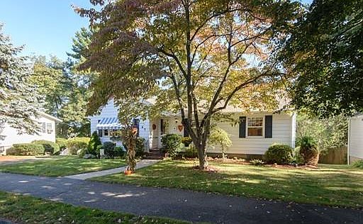 2nd image of 67 Stonewood Ln