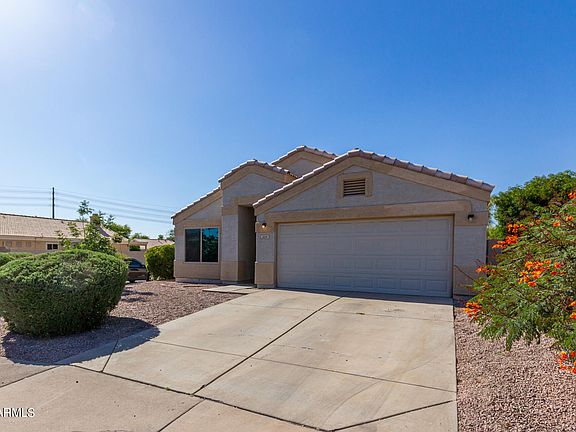 3rd image of 1654 E PALO BLANCO Way